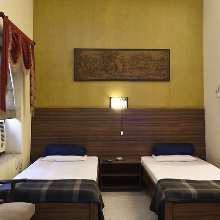 Hotel Esplanade Chambers Calcutta Buitenkant foto